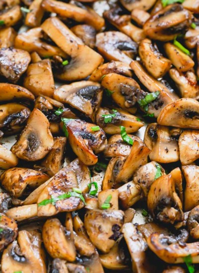 How to saute mushrooms the right way to get perfectly caramelized, tender and flavorful mushrooms!