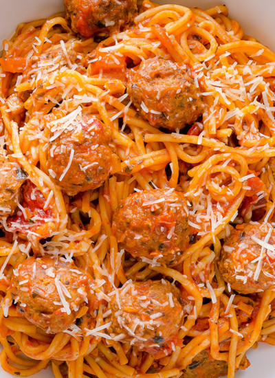 A bowl of Instant Pot spaghetti and meatballs.