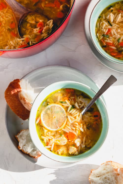 Our family's favorite lemon chicken orzo soup in less than 30 minutes. #chickenorzosoup #lemonchickenorzosoup